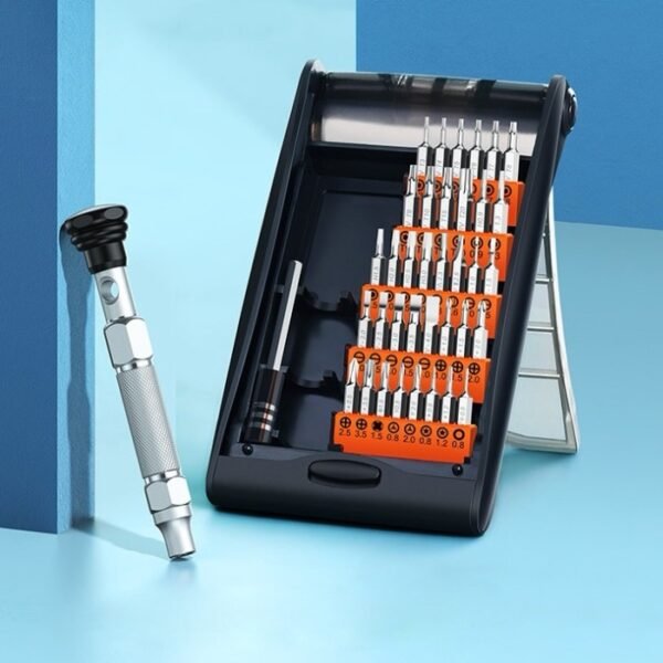 UGREEN 38-in-1 Aluminum Alloy Screwdriver Set CM372 - Image 2