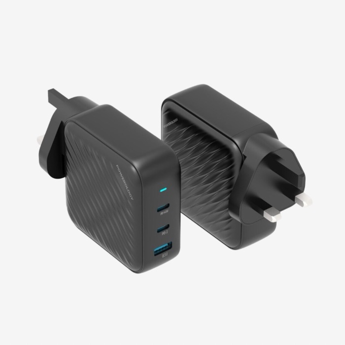 Powerology 140W PD QC 2xUSB-C and 1xUSB-A GaN Charger UK - Black PWCUQC022 - Image 2