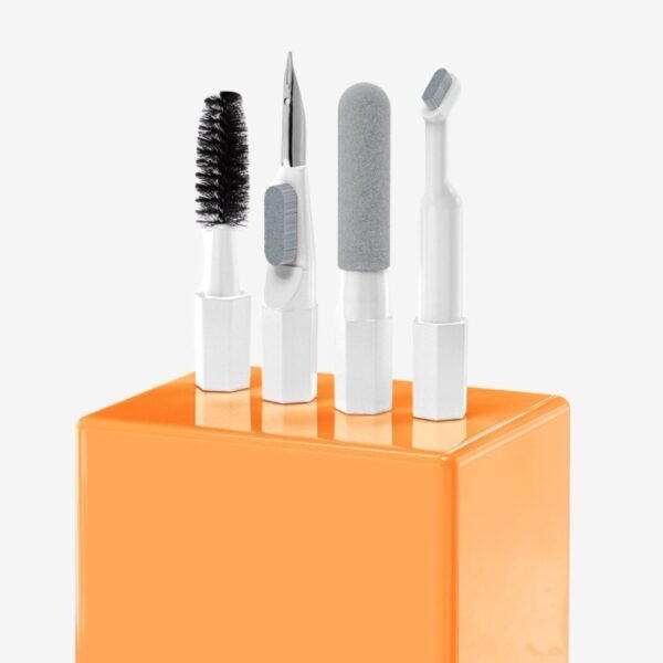 Porodo Gaming 20 in 1 Cleaning Kit - White - Image 3