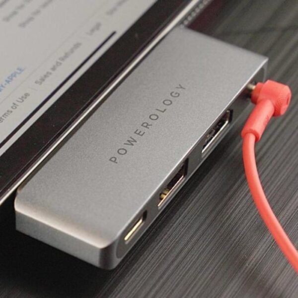 Powerology 4 in 1 USB-C Hub with HDMI, USB, and AUX Port 60W P31PACH - Image 4