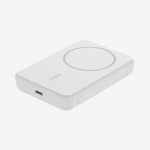 Belkin 5000mAh Magnetic Wireless Power Bank with Kick Stand for Smartphones - White
